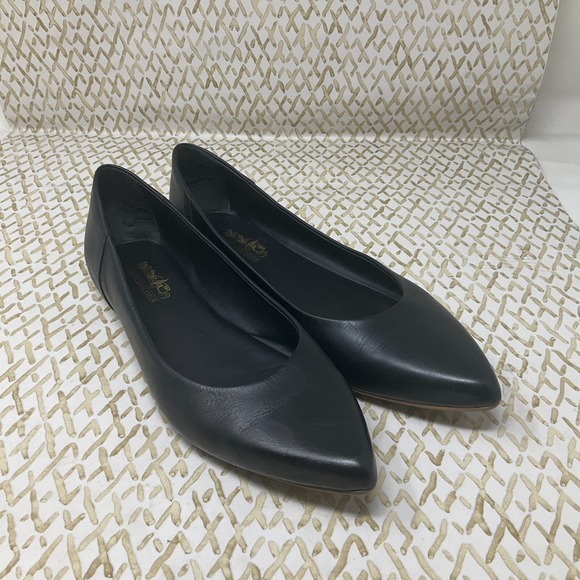 Coach And Four Shoes Womens 9 Casual Slip On Pointed‎ Toe Ballet Flats Black - Picture 1 of 9
